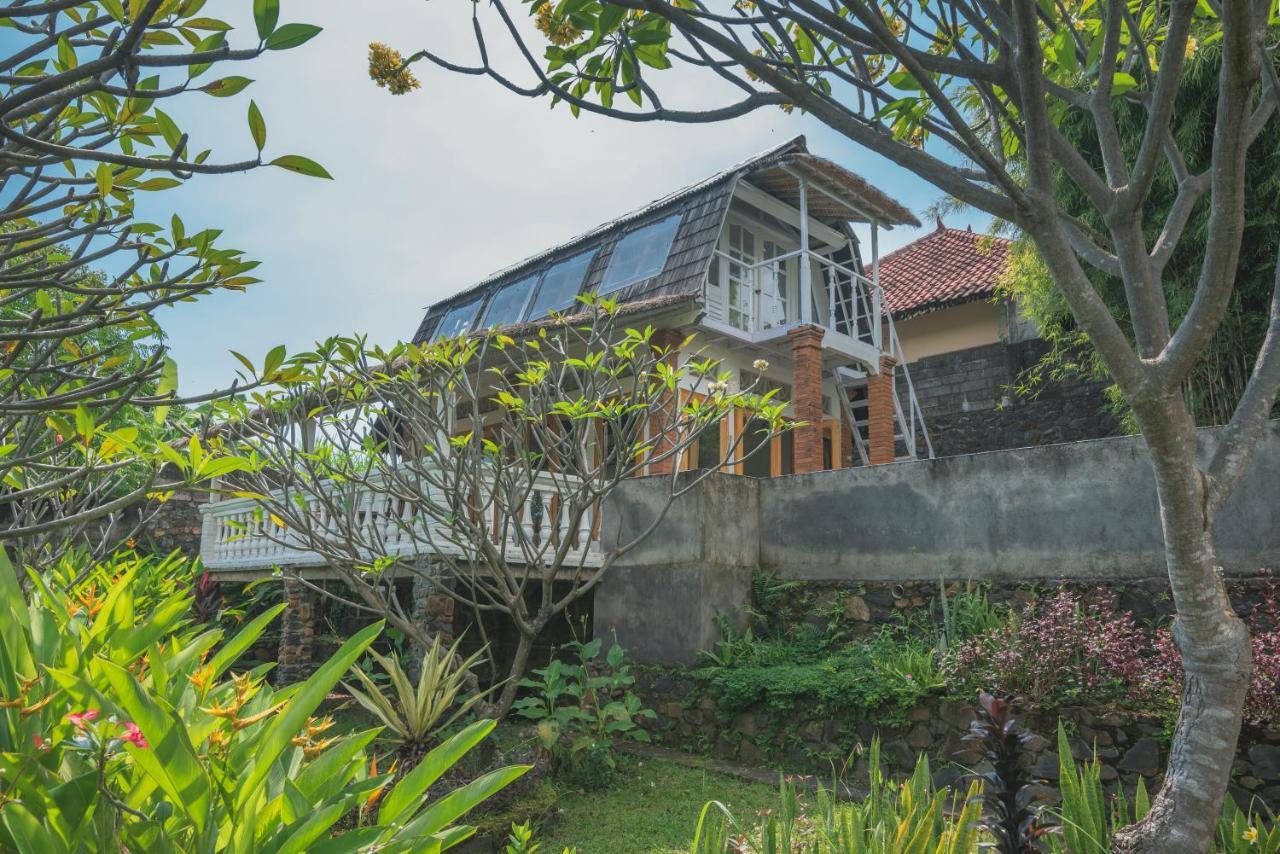 Villa Dinding Batu Singaraja Dış mekan fotoğraf