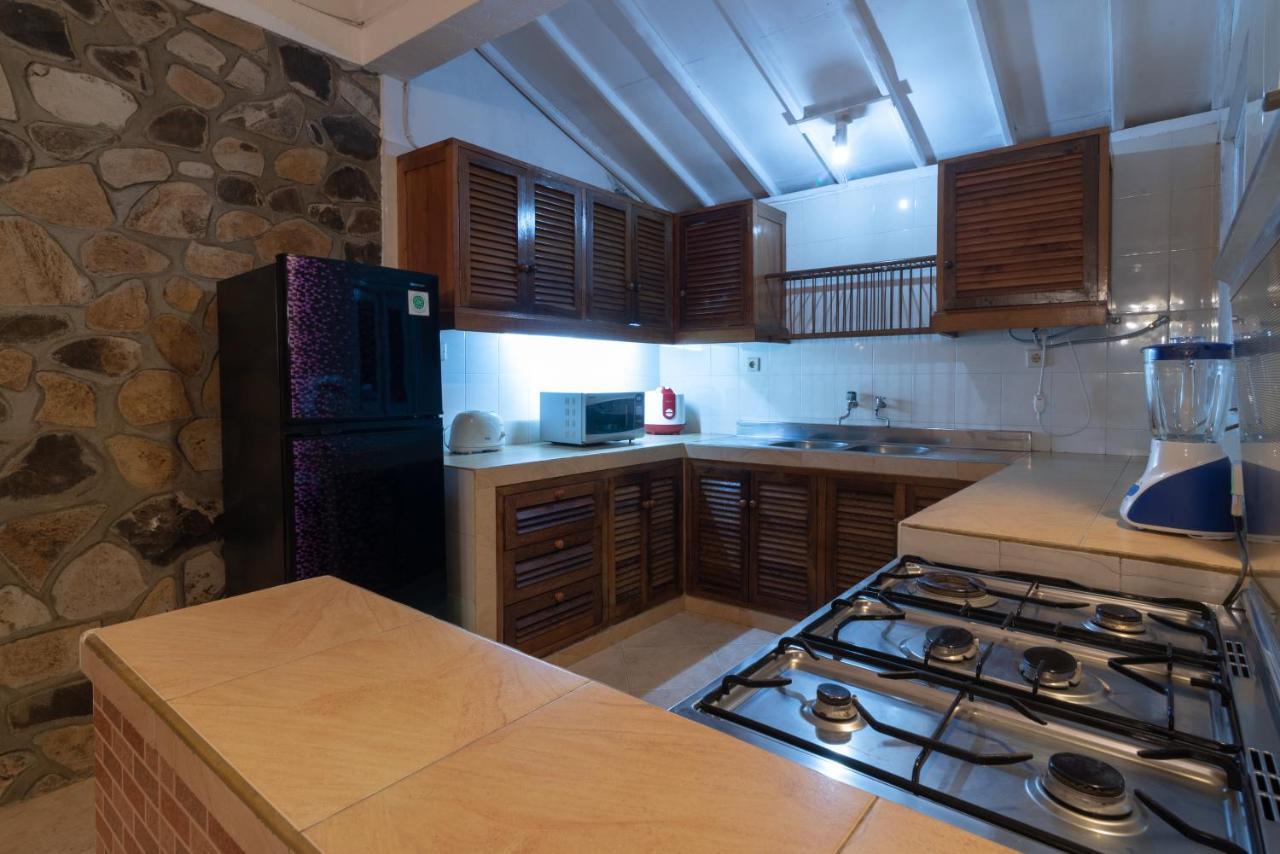 Villa Dinding Batu Singaraja Dış mekan fotoğraf