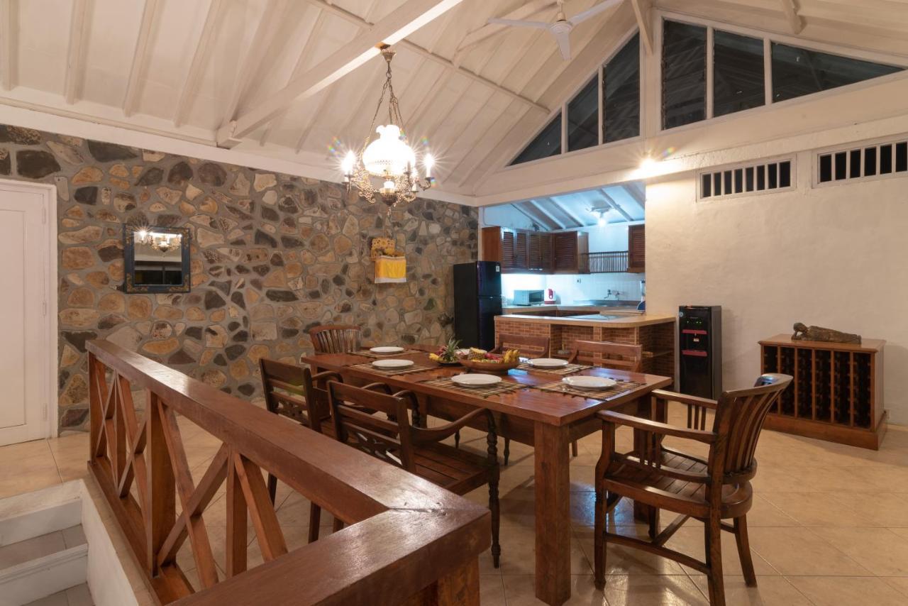 Villa Dinding Batu Singaraja Dış mekan fotoğraf